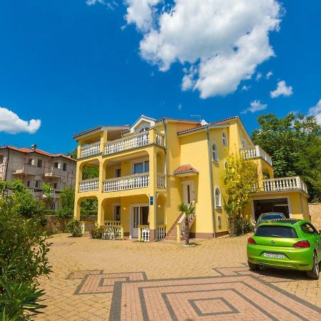 Apartments Artan Цриквеница Экстерьер фото