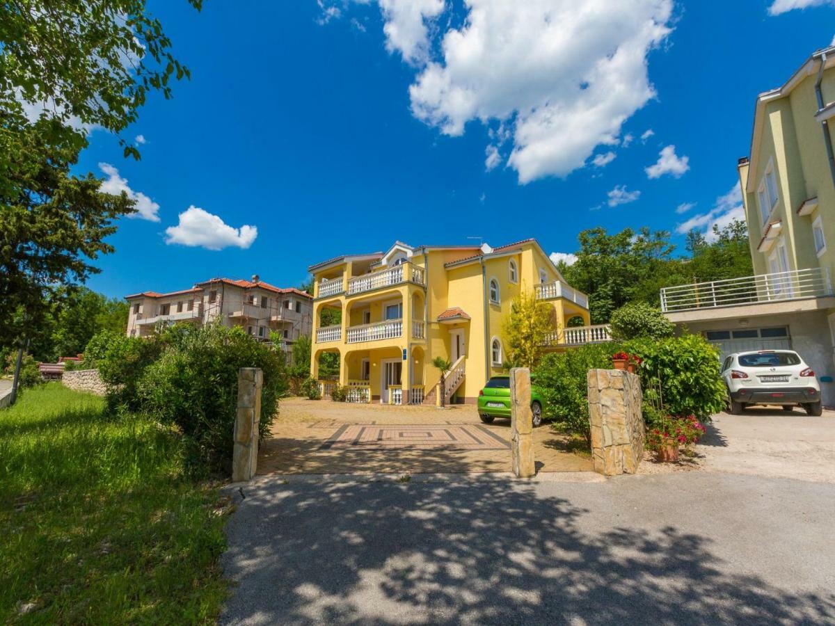 Apartments Artan Цриквеница Экстерьер фото